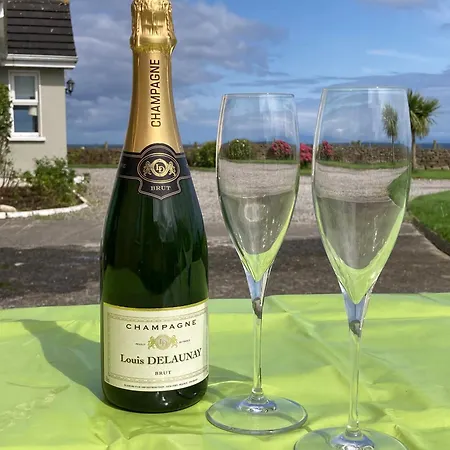 Wild Atlantic Cabin Apartament *