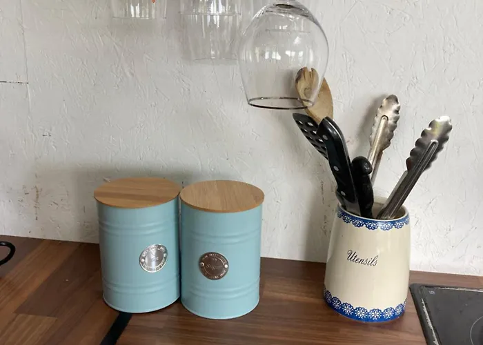 Апартаменты Wild Atlantic Cabin *